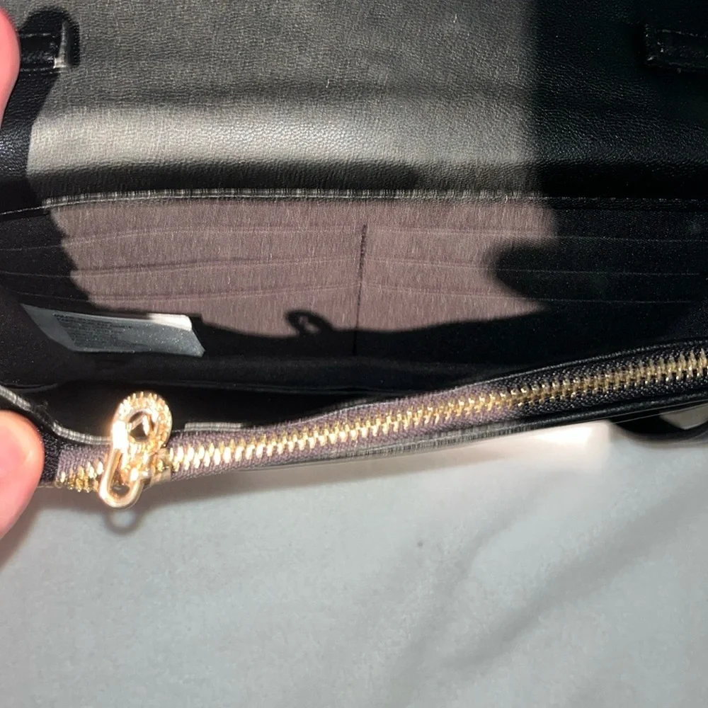 Valentino Orlando Handcrafted Textured Handbag - Picture 5 of 10